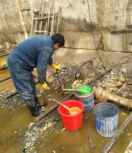 污水池伸缩缝堵漏步骤