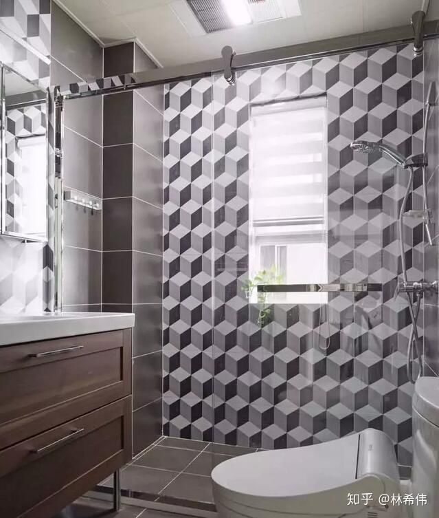 卫生间漏水不可怕，怕的是乱敲乱砸。