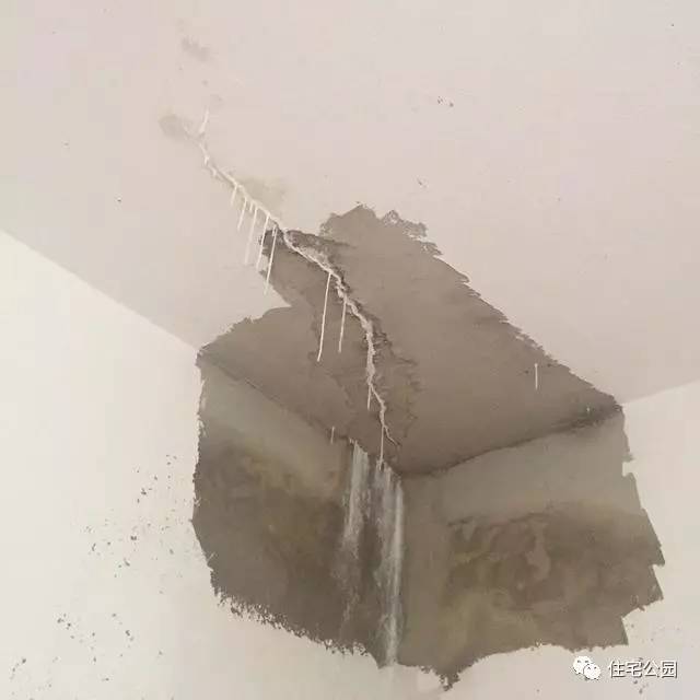 武汉楼房房顶渗水、漏水防水补漏用这8个方法