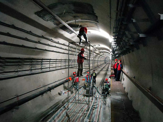 武汉隧道渗漏水：多向注浆堵漏法和注浆加固法