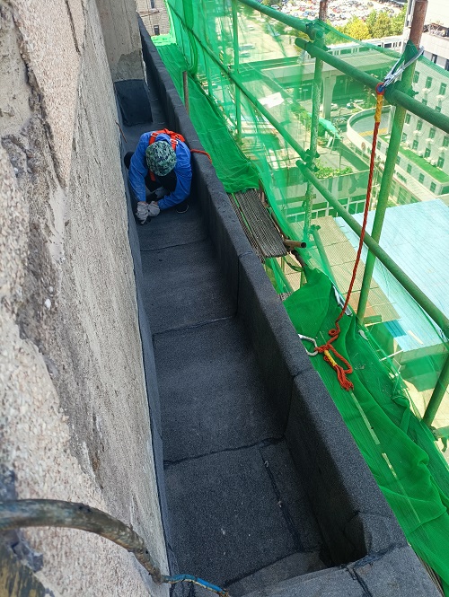 汉口屋顶外天沟漏水防水补漏