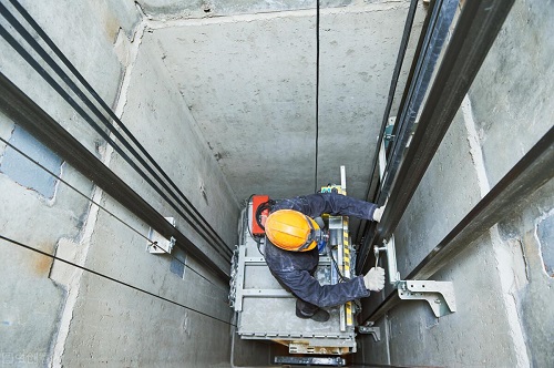 电梯井原因分析，武汉电梯井堵漏施工方案及价格