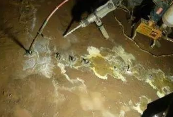 什么是化学注浆堵漏？武汉地下室剪力墙钢筋混凝土结构漏水注浆堵漏方法