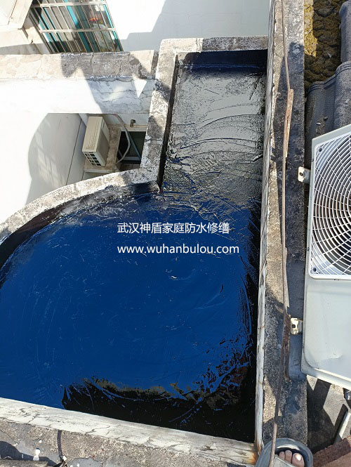 东立国际屋顶防水补漏