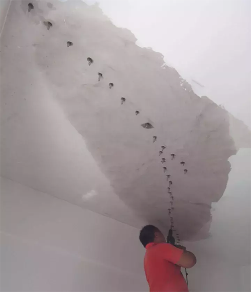 蔡甸天花板裂缝漏水，找蔡甸房小虎防水补漏