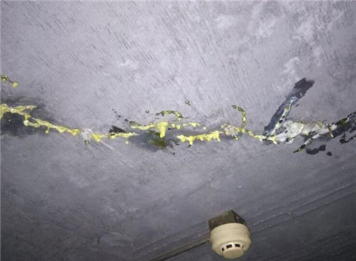 武汉地下室、电梯井、卫生间屋顶漏水找神盾堵漏